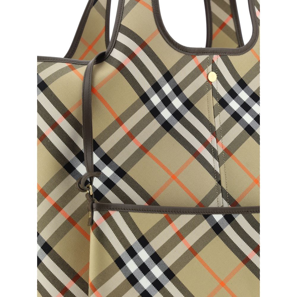 Burberry Women's Shoulder Bag