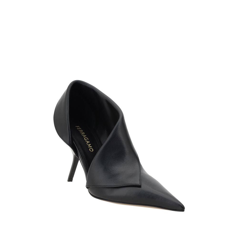 Ferragamo Eva Pumps